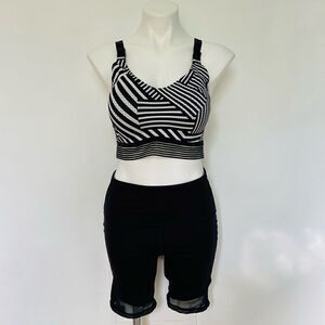 Victorias Secret Lightweight Sports Bra Adjustable Straps